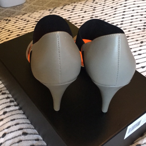 United Nude Heels - Picture 3 of 4